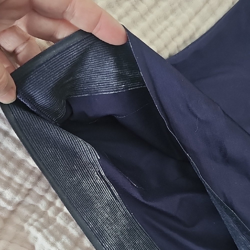 Ruby Ribbon Navy Blue Shapewear Cami - Picture 3 of 9